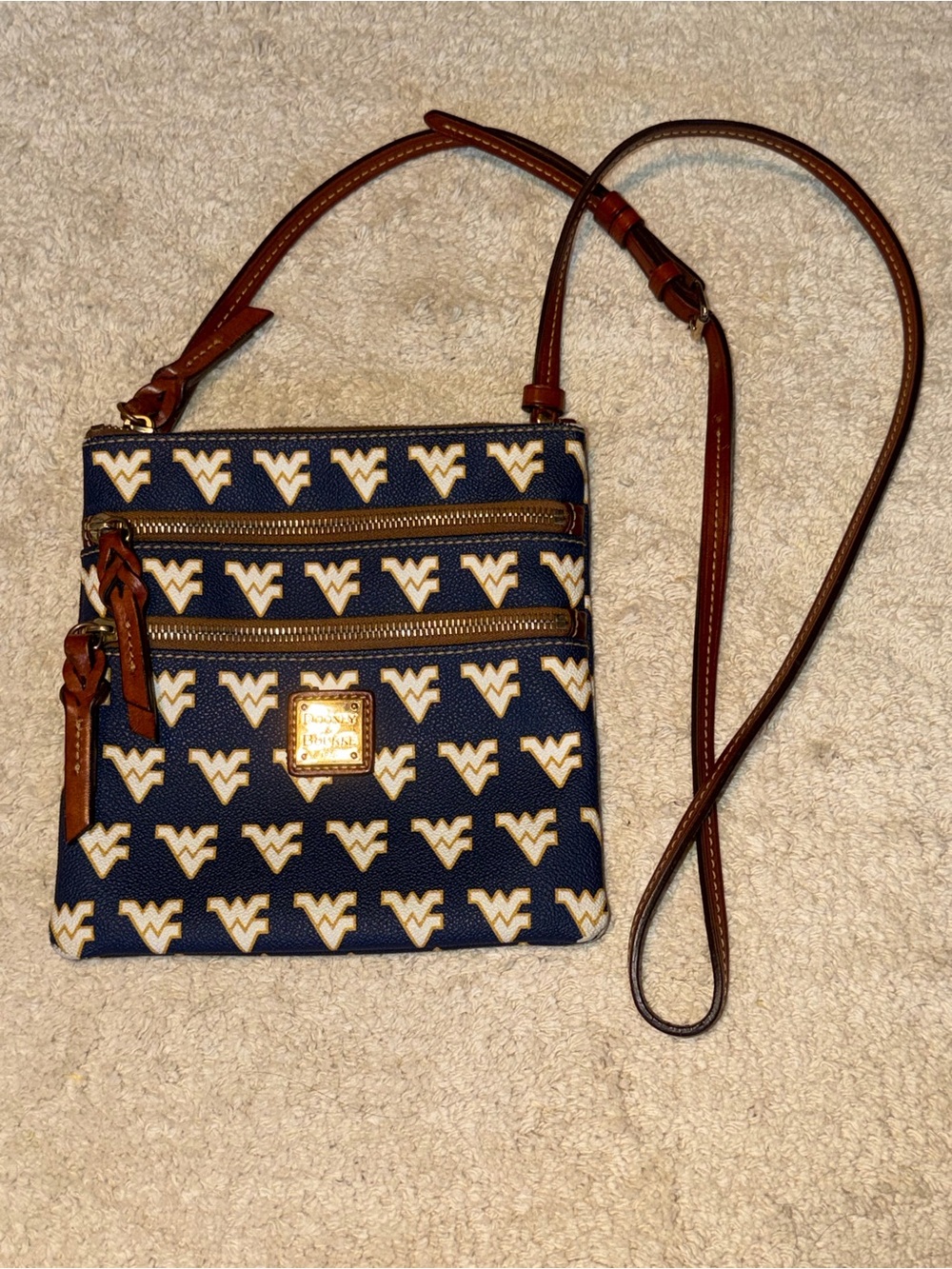 Dooney & Bourke WVU mountaineers Crossbody Bag (retired)